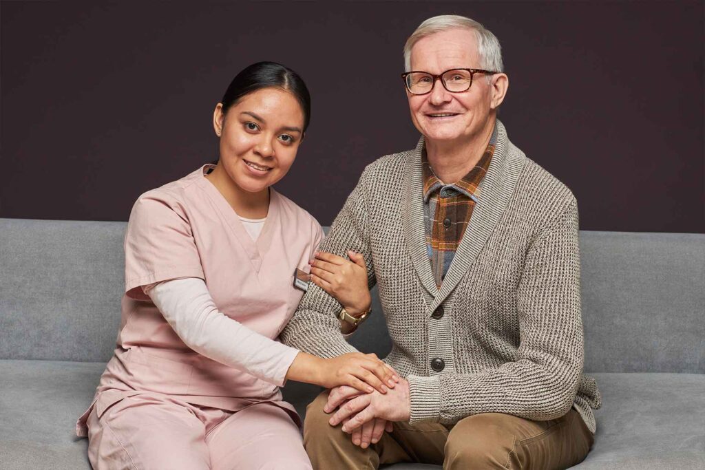 5 Benefits of In-Home Medical Visits for Seniors
